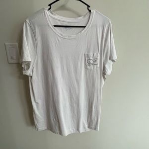 Vineyard Vines T-shirt